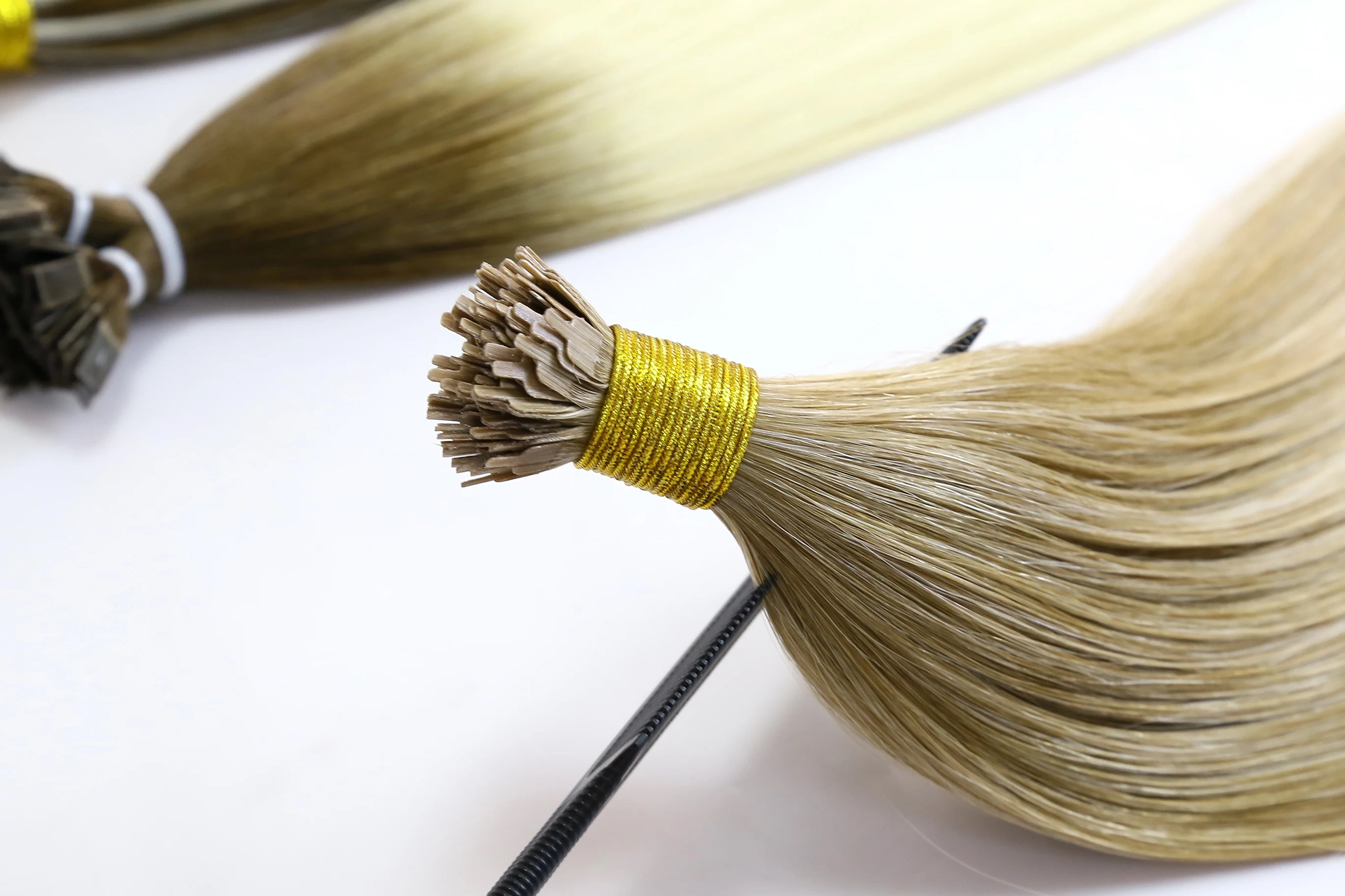 65€ 100% Remy Hair blond